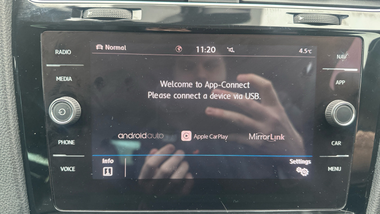 Volkswagen Golf 2.0 TDI R-Line 5dr Diesel Hatchback